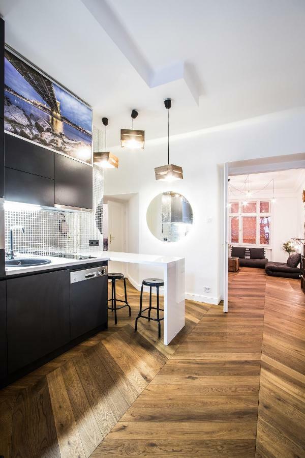 Daylight Apartment, The Best Location Budapest Exterior photo